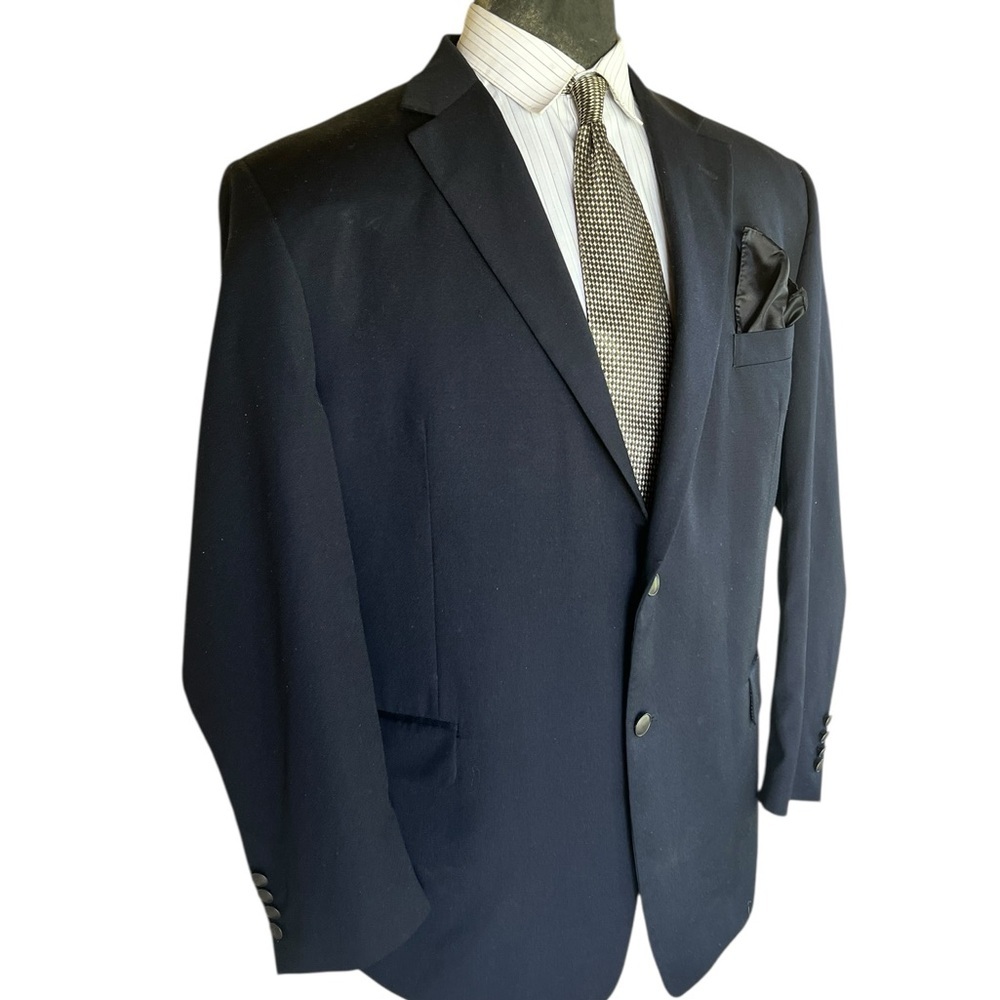 Jos. A. Bank Classic Black Men's Blazer Sleek and Modern Appeal - Picture 3 of 10
